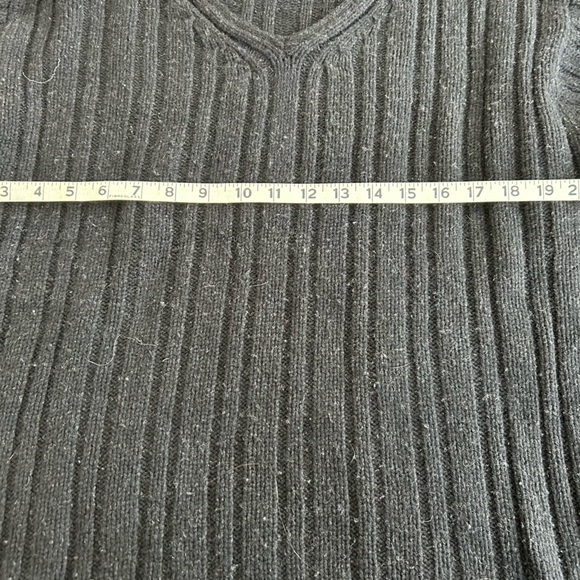 Vintage J.Crew lambswool knit sweater - men’s large - Picture 5 of 9